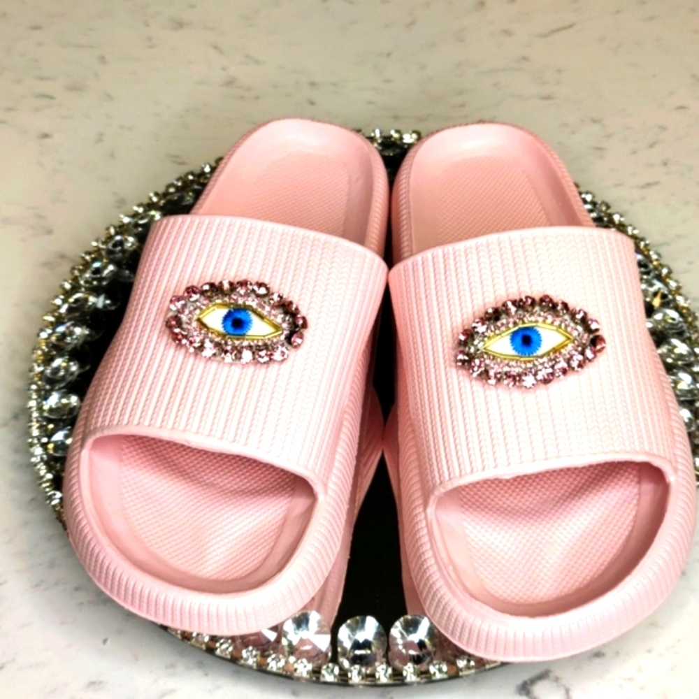 Pink Evil eye Rhinestone slides size 10 - Picture 3 of 8